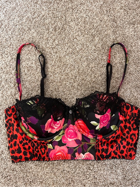 Victoria's Secret Other - NWOT Victoria’s Secret Leopard and Rose Bustier Push Up Bra. 36B. Sexy. Bold.